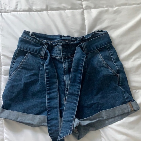 Express short tie Jean shorts - Picture 1 of 4